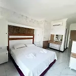 Liman Otel *